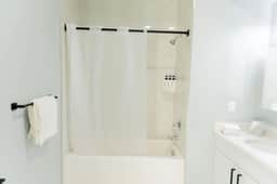 Modern 1BR w/ Indoor Parking • Quick Access to NYC