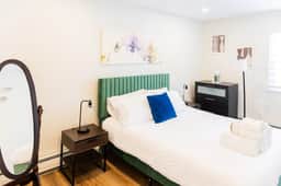 Spacious 2-Bedroom Apartment NYC-10 mins away