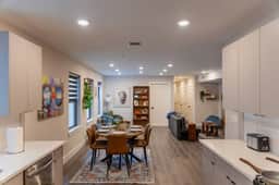 The Hudson Residence| Luxury 2BR-Parking-Near NYC - Image 5
