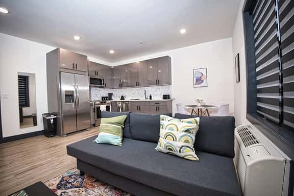 Prime Location|Free Parking|20 Min to Times Square - Image 1