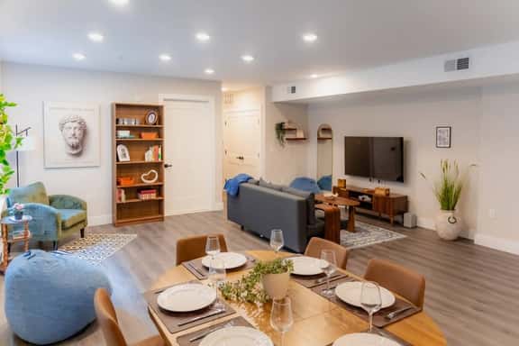 The Hudson Residence| Luxury 2BR-Parking-Near NYC - Image 1