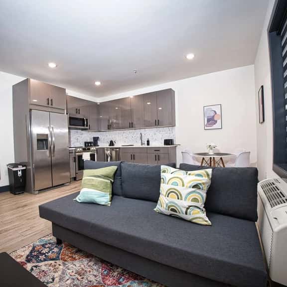 Prime Location|Free Parking|20 Min to Times Square - Image 1