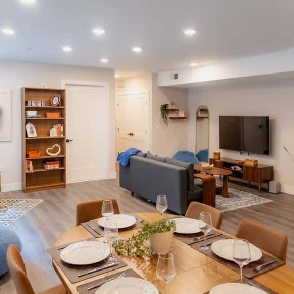 The Hudson Residence| Luxury 2BR-Parking-Near NYC - Image 1